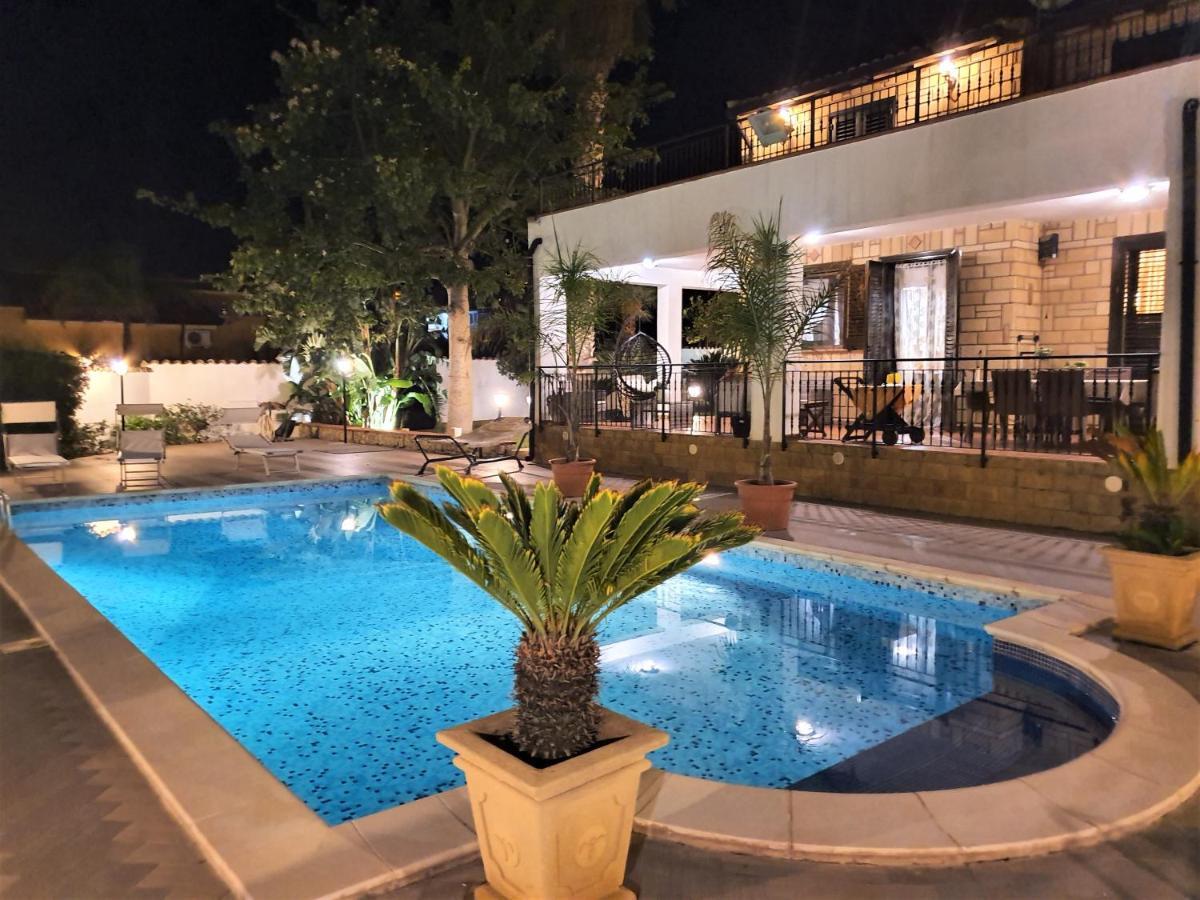 Villa Marianna Con Piscina Privata Ampi Spazi Esterni E Wifi Free Trabia Exteriör bild